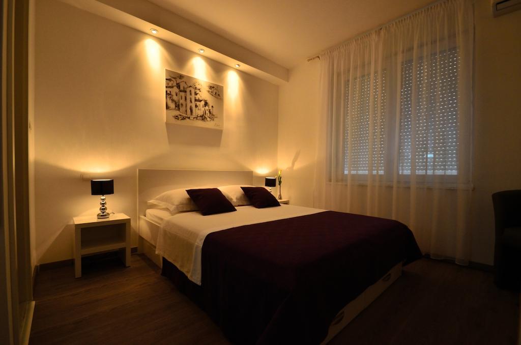 Downtown Main Street Studio زادار الغرفة الصورة